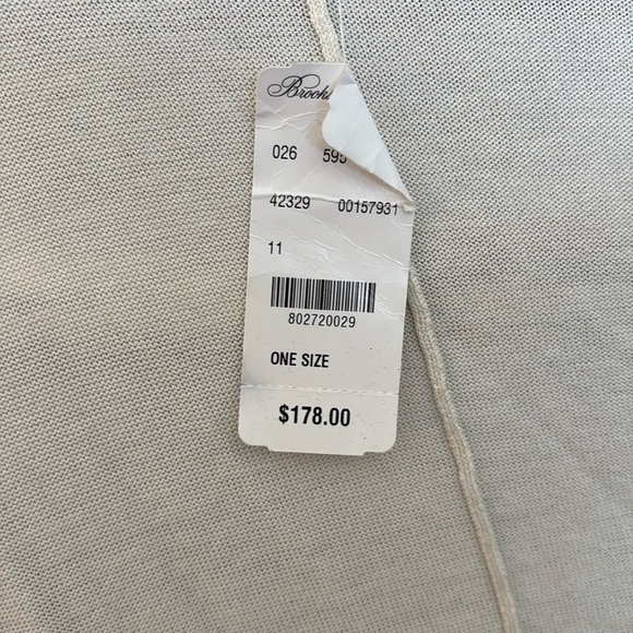 NWT Brooks Brothers Cream Cardigan Sweater One Size - Picture 3 of 5